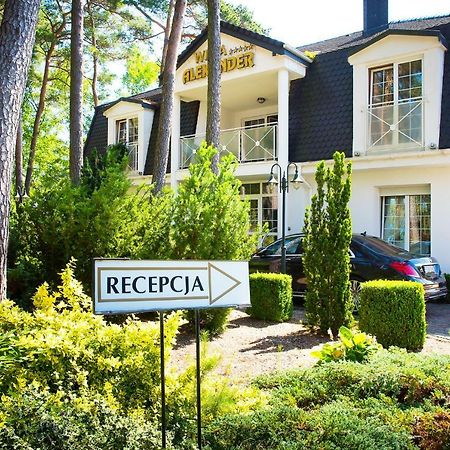 Willa Alexander Resort & Spa - Caloroczny Kryty Basen Mielno  Luaran gambar