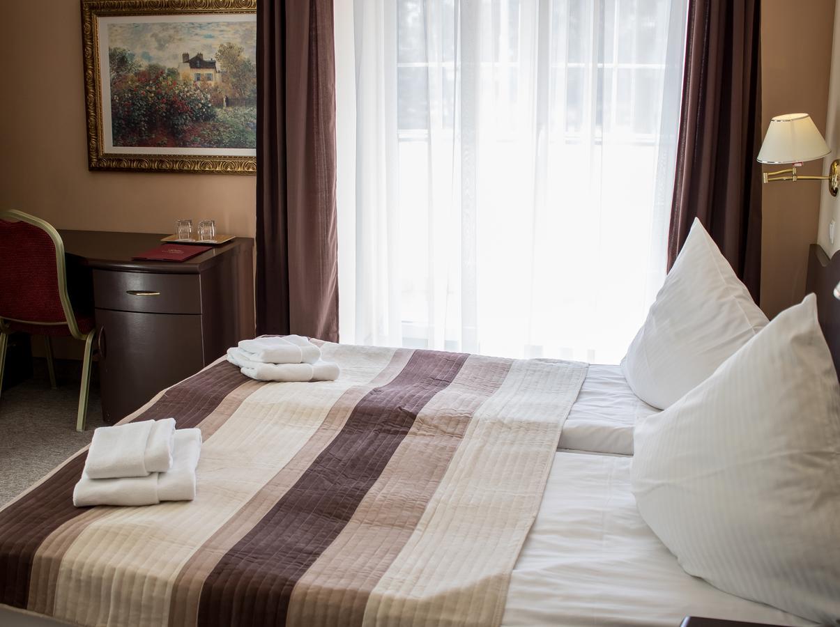 Willa Alexander Resort & Spa - Caloroczny Kryty Basen Mielno  Luaran gambar