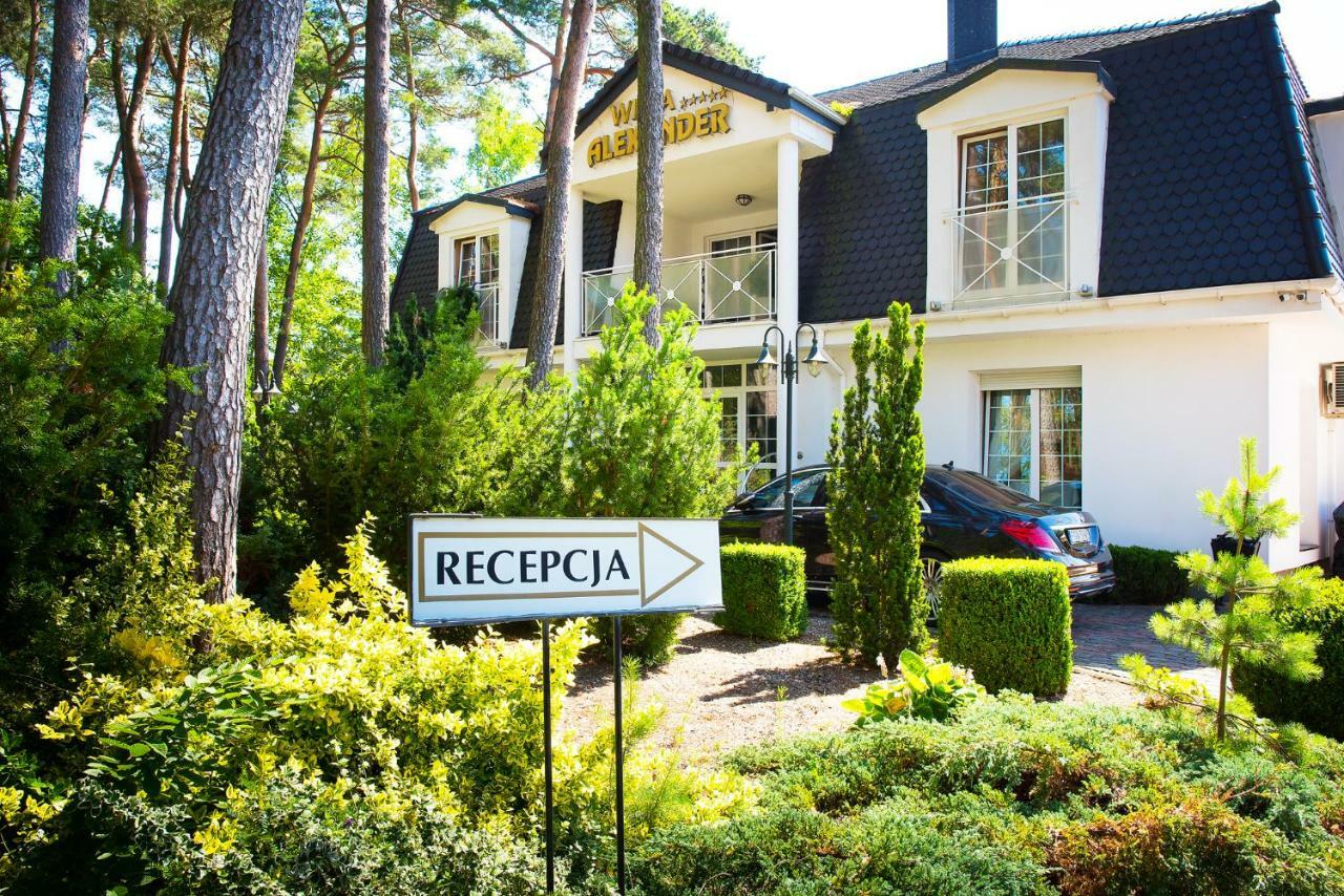 Willa Alexander Resort & Spa - Caloroczny Kryty Basen Mielno  Luaran gambar